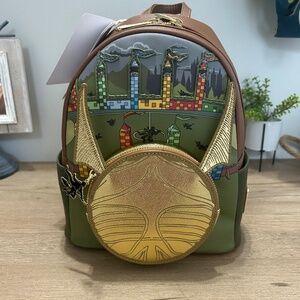 NWTs Loungefly Harry Potter Quidditch Golden Snitch Mini Backpack
